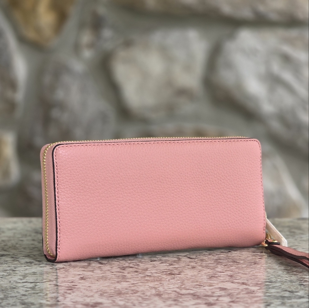 Michael Kors Jet Set Continental Large Pink Wristlet Wallet - Picture 2 of 6